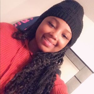 Meet your Posher, Crystal